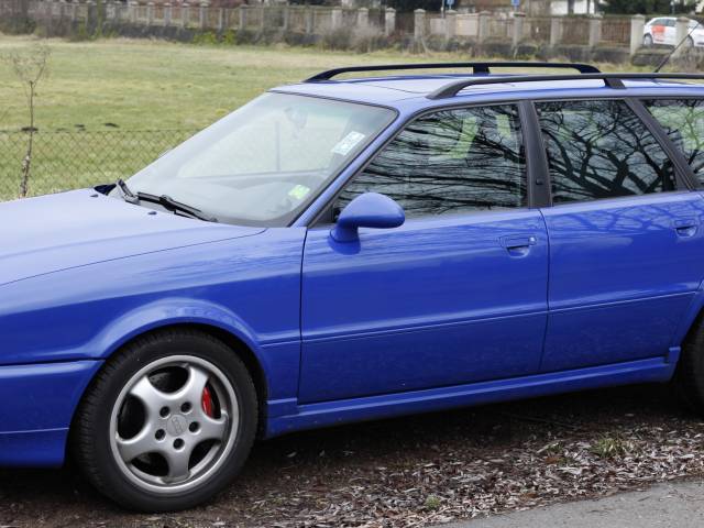 Image 1/32 of Audi RS2 Avant (1994)