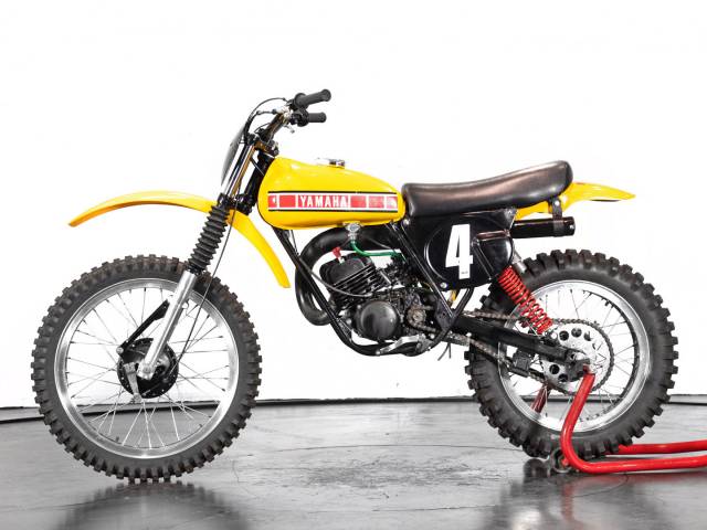 Bild 1/17 von Yamaha DUMMY (1974)