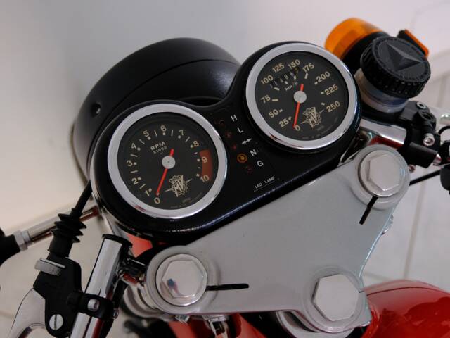 MV Agusta 750 S America