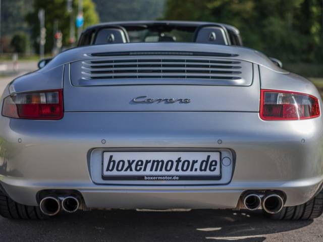 Porsche 911 Carrera