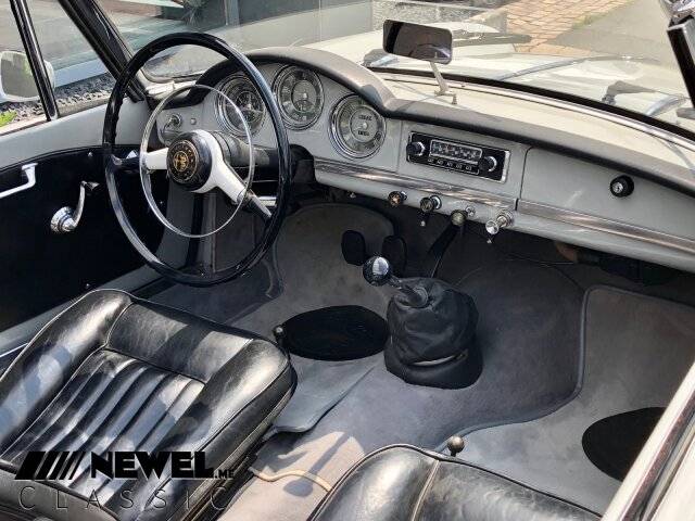 Alfa Romeo Giulietta Spider