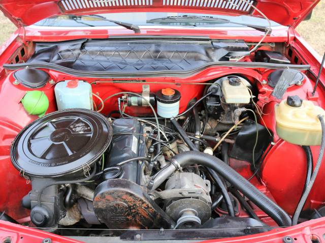 Audi 100