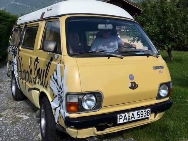 Bild 1/8 von Toyota Hiace H10 1.6 (1980)