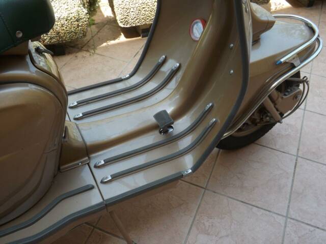 Innocenti Lambretta Li Special 125
