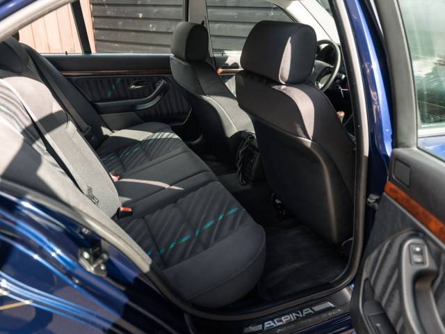 ALPINA B10 3.2