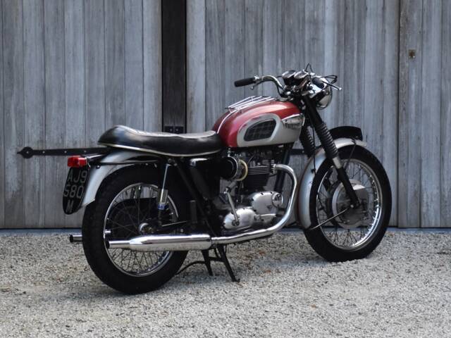 Triumph Bonneville T120