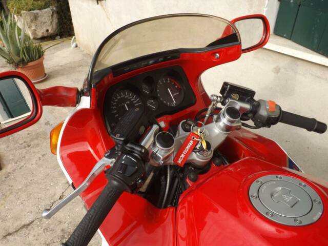Honda CBR 1000F