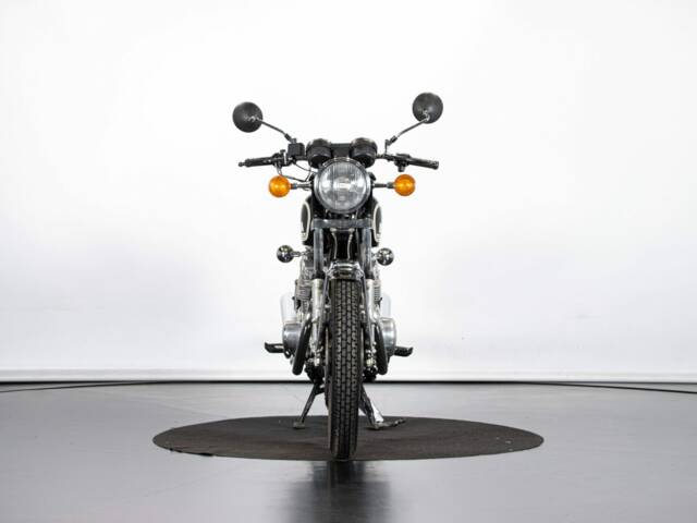 Yamaha TX 500