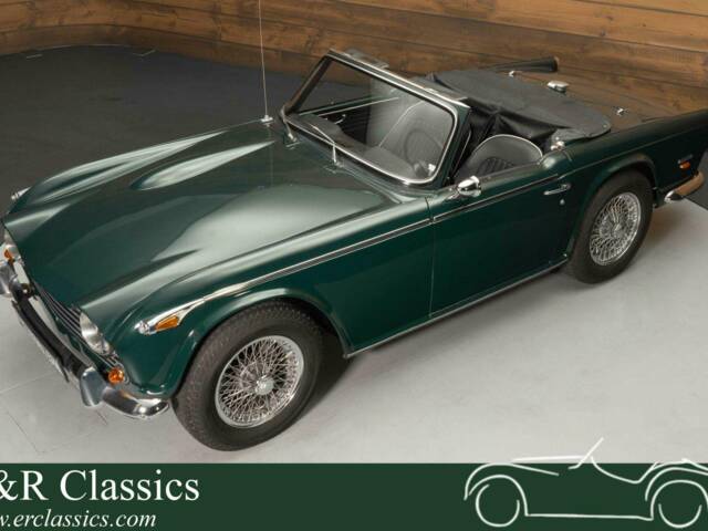 Image 1/19 of Triumph TR 250 (1968)