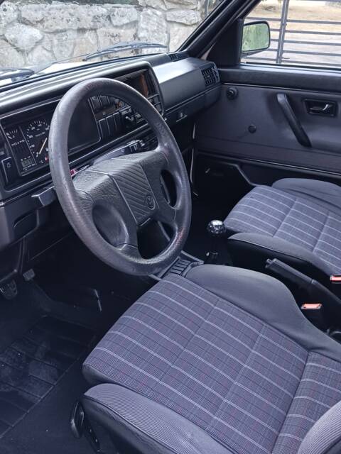 Volkswagen Golf Mk II GTi 1.8