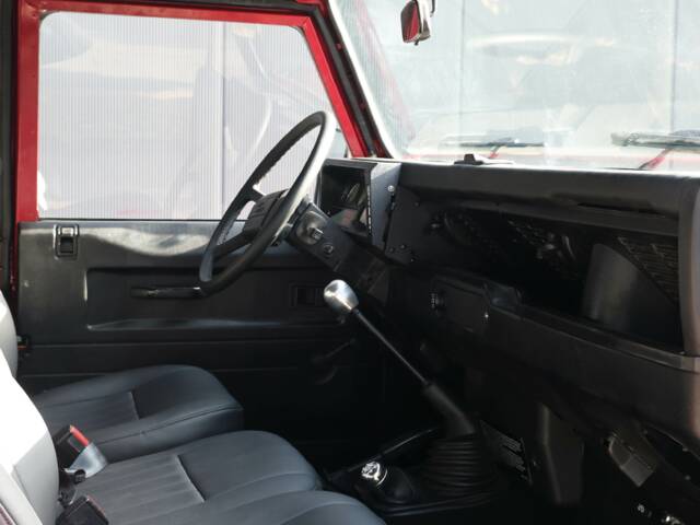 Land Rover 110