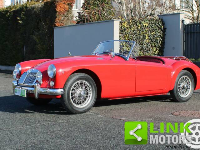 Image 1/10 de MG MGA 1500 (1959)