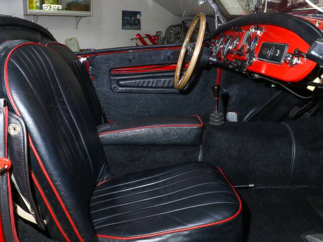 MG MGA 1500
