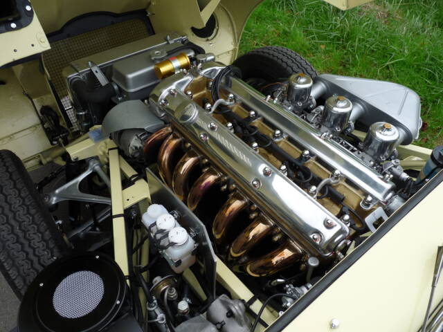 Jaguar E-Type 4.2