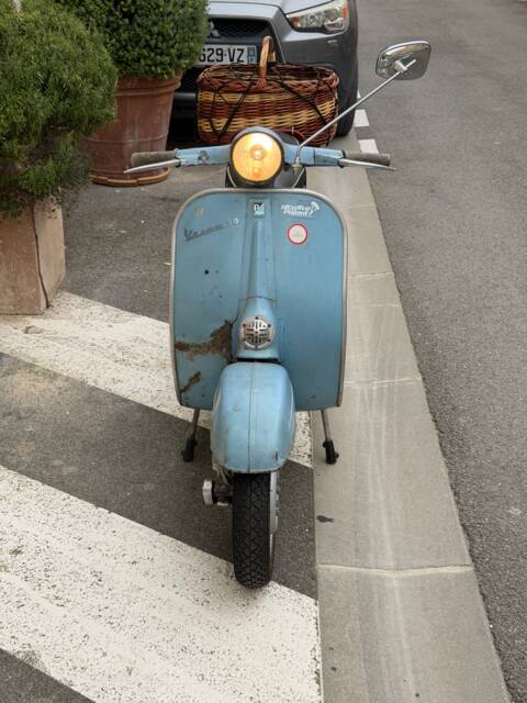Piaggio Vespa 90