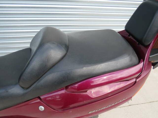 Suzuki Burgman AN 250