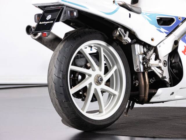 Honda VFR 400 R