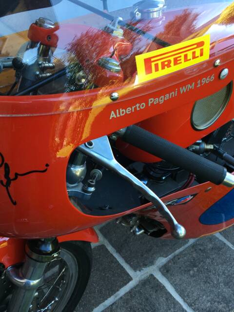 Aermacchi Ala d'Oro 350