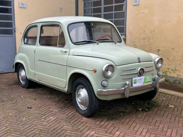 Immagine 1/10 di FIAT 600 D (1964)