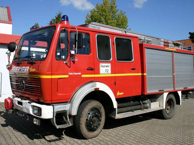 Mercedes-Benz 1017 AF