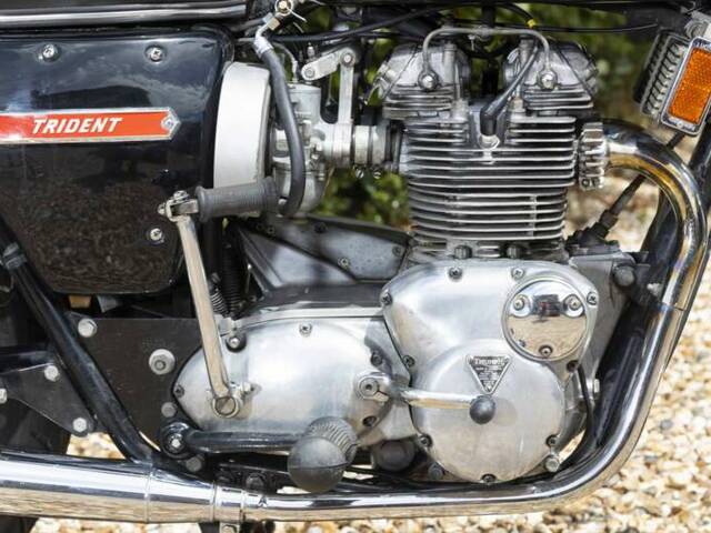 Triumph T 150 V Trident