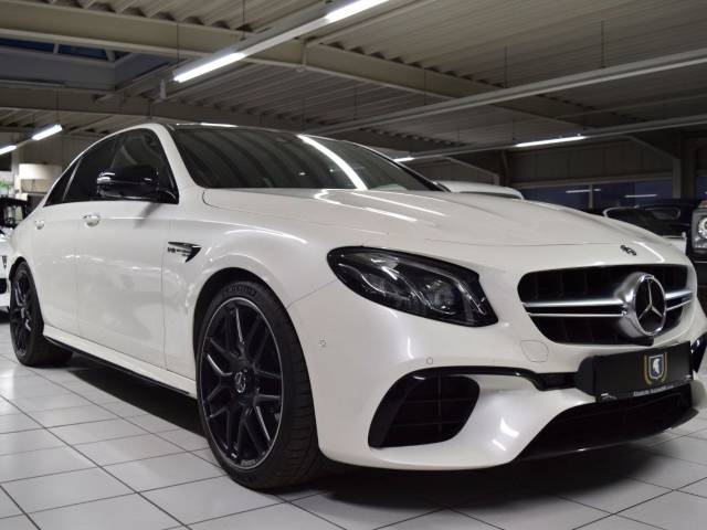 Afbeelding 1/15 van Mercedes-Benz AMG E 63 S 4MATIC+ (2017)