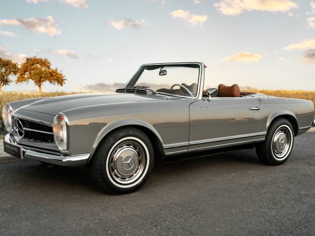 Gray Mercedes-Benz 280 SL Pagoda for sale