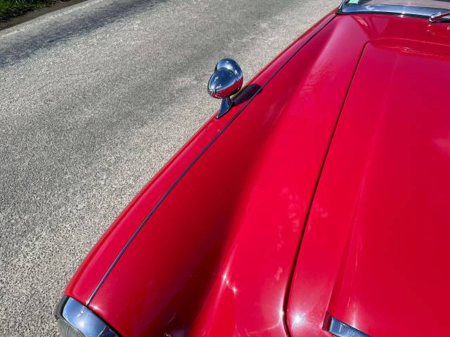 Austin-Healey 3000 Mk III (BJ8)