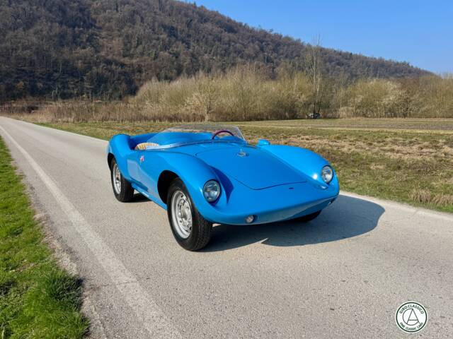 Devin D Spyder