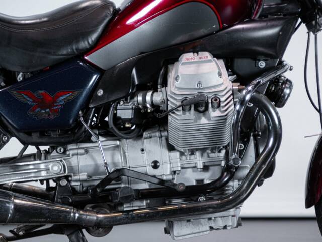 Moto Guzzi Nevada 750