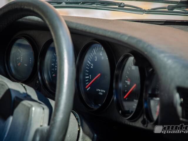 Porsche 911 Carrera 3.0