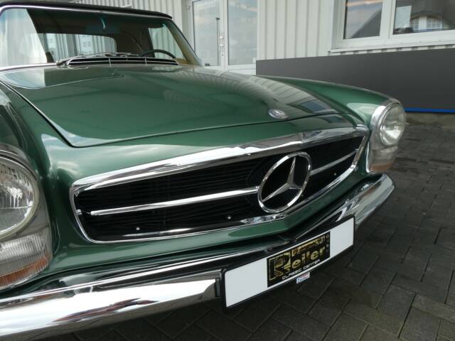 Mercedes-Benz 280 SL