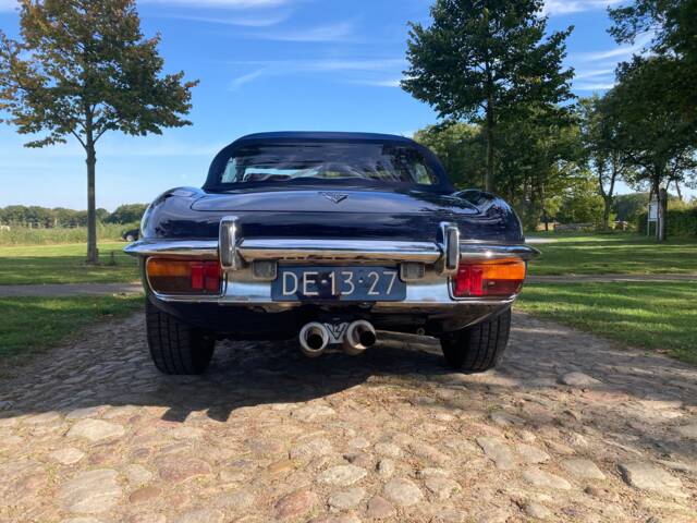 Jaguar E-Type V12