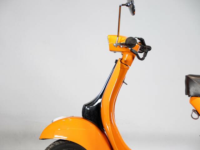 Piaggio Vespa 50 Special