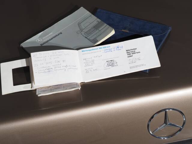 Mercedes-Benz 300 E 4-Matic
