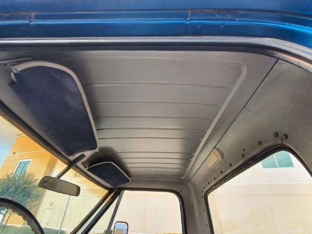 Chevrolet C 20