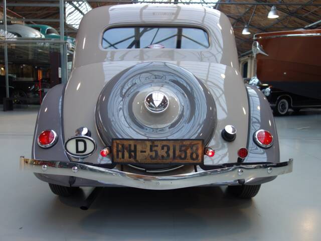 Citroën Traction Avant 7 C