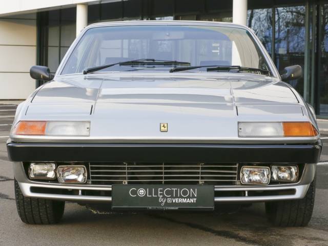 Ferrari 400i