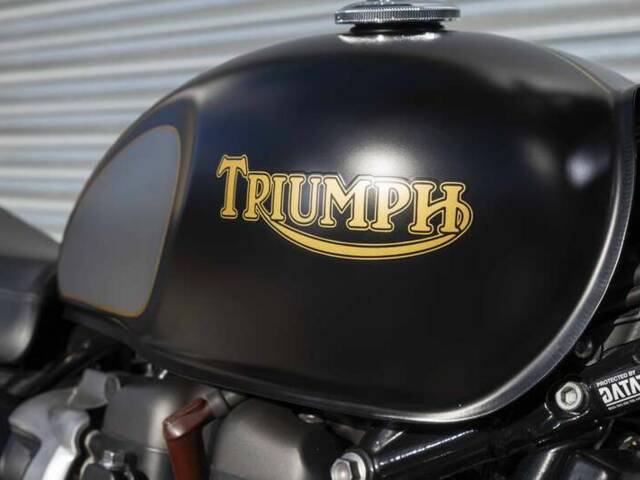 Triumph Street Twin Bonneville