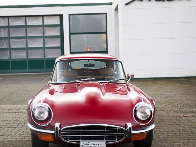 Jaguar E-Type V12 (2+2)