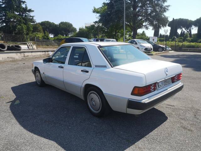 Mercedes-Benz 190 E 1.8
