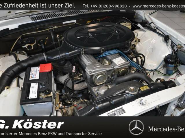 Mercedes-Benz 280
