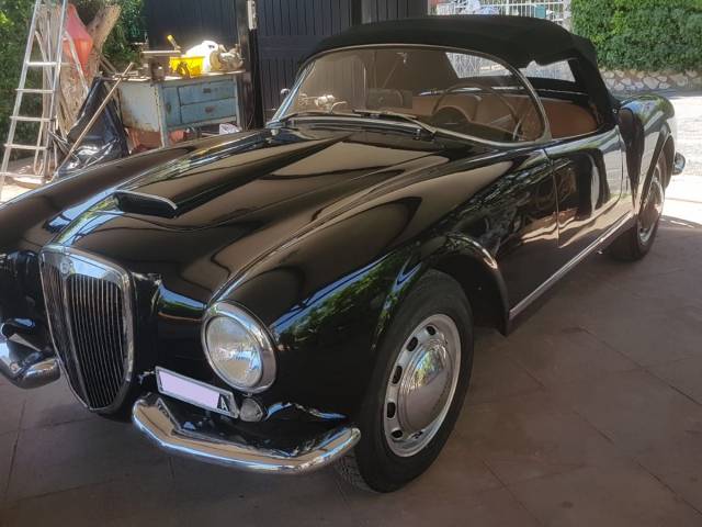 Immagine 1/4 di Lancia Aurelia B24 Convertible (1958)