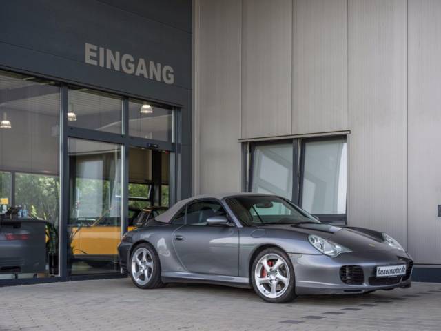 Porsche 911 Carrera 4S