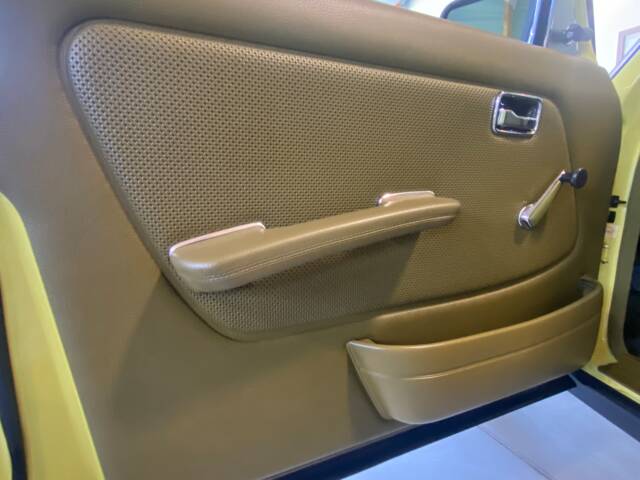 Mercedes-Benz 200 D
