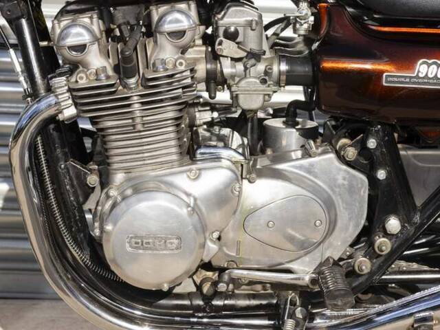 Kawasaki KZ 900