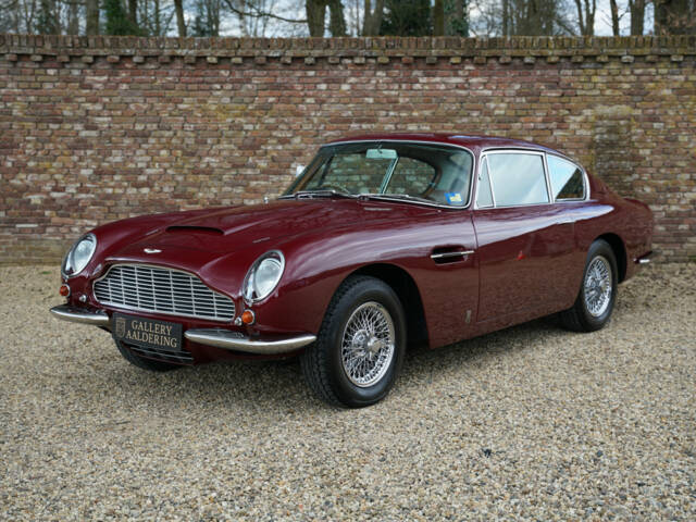 Bild 1/50 von Aston Martin DB 6 Vantage (1966)