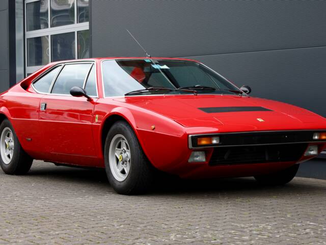 Ferrari Dino 308 GT4
