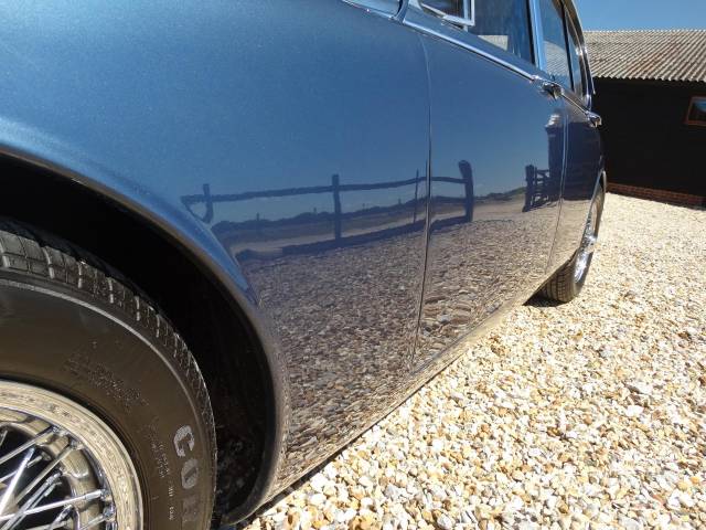 Jaguar Mk II 3.4