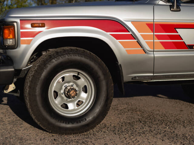 Toyota Land Cruiser HJ61 GX